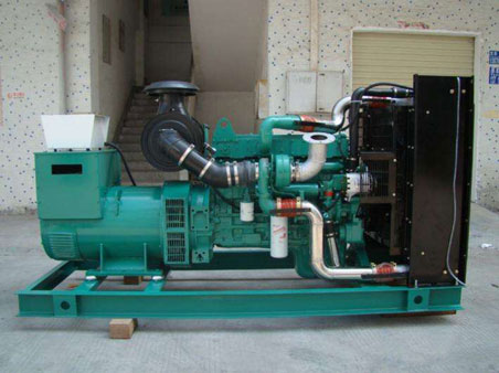 凉山1100kw康明斯柴油发电机组图片 凉山1100kw康明斯柴油发电机组图片